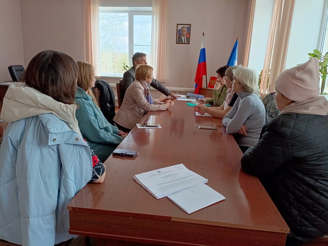 Встреча с инициативной группой жителей п. Новосельский..