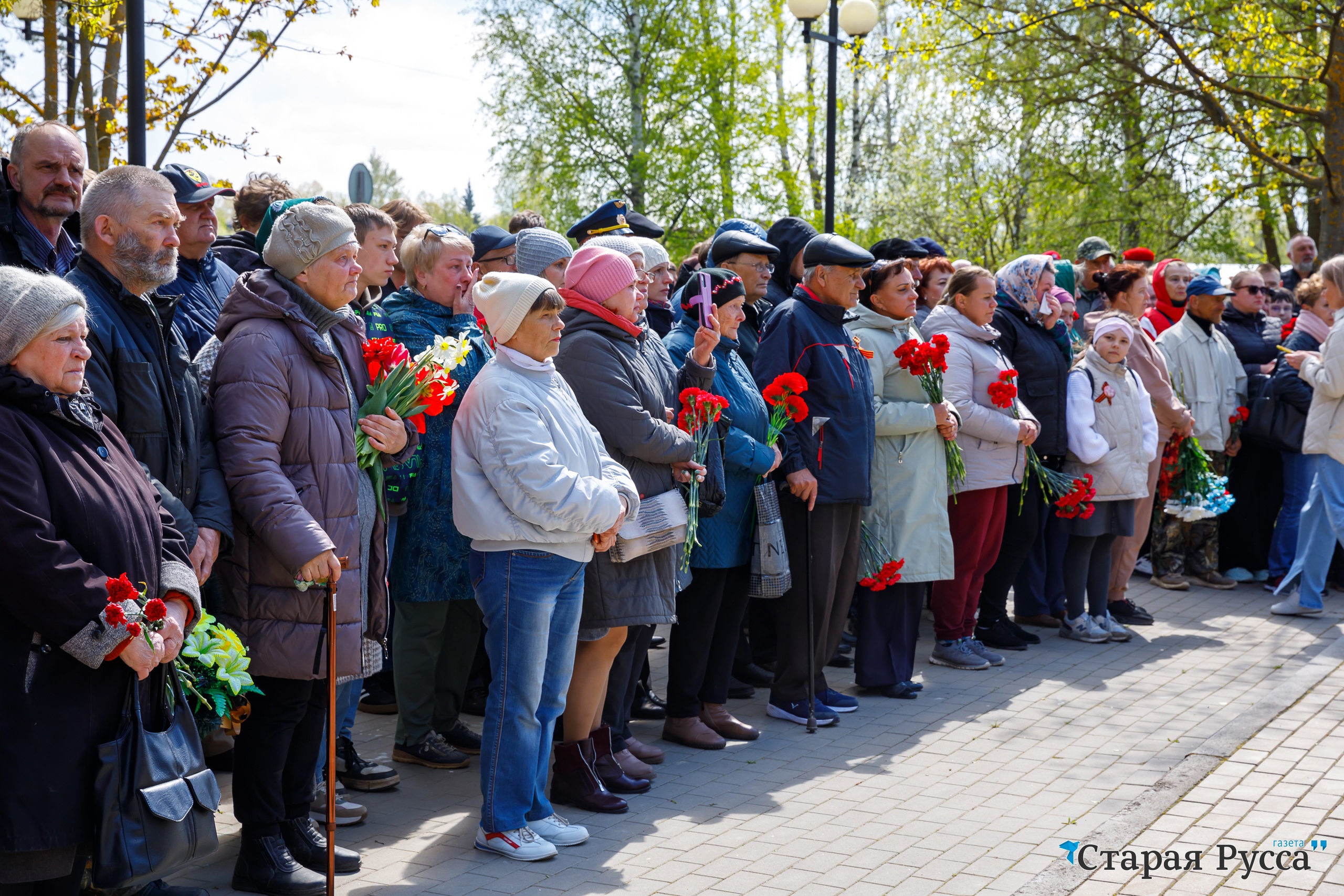 В г. Старая Русса открылась «Стена Памяти», посвященная воинам-участникам специальной военной операции на Украине и воинам, погибшим при исполнении воинского долга в Афганистане и в Чечне..